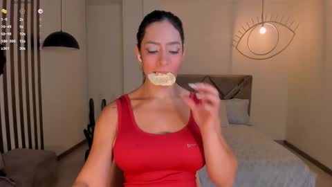 Snapshot of isabelbornner chatting on 03/08/26, 05:06 Isabel Bornner online show from 03/08/26, 05:06