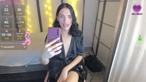 isabelfernandez1 online show from 01/14/26, 08:47