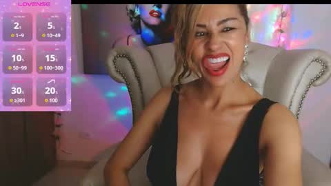 Isabel online show from 12/20/25, 11:45