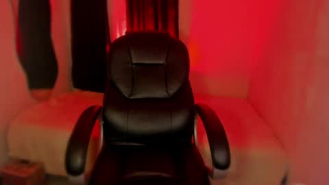 isabella online show from 07/08/26, 03:00
