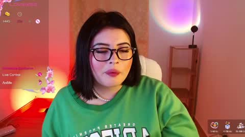 isabella online show from 01/15/25, 03:22