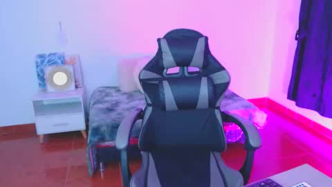 isabella__666 online show from 12/04/25, 04:11