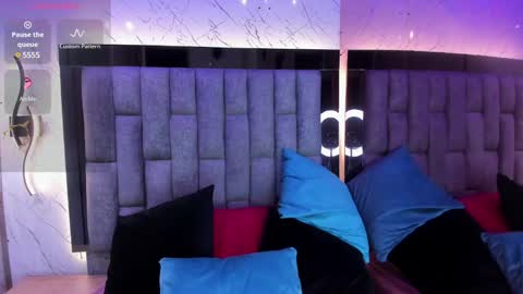 Snapshot of isabella_arias1 chatting on 01/29/25, 02:21 Isabella Arias online show from 01/29/25, 02:21