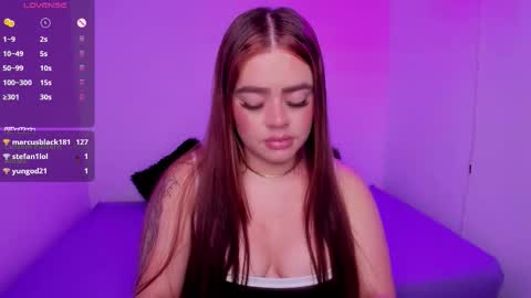 Snapshot of isabella_arias1 chatting on 10/22/25, 08:58 Isabella Arias online show from 10/22/25, 08:58