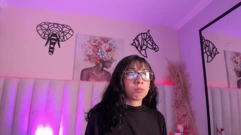 isabella_crofts online show from 11/19/25, 03:06