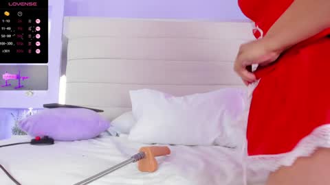 Isa online show from 12/29/24, 10:01