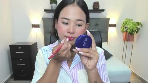 Isabel florez online show from 01/14/25, 12:03