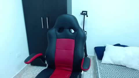  estefania online show from 12/11/24, 10:14