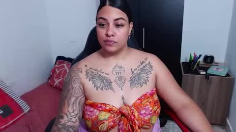  estefania online show from 01/14/25, 01:06