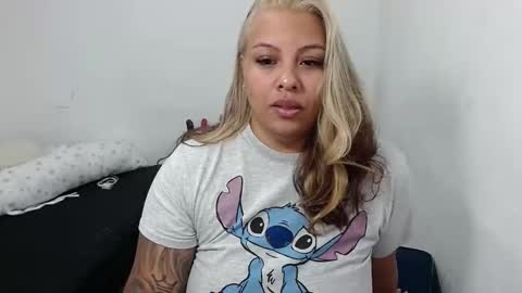  estefania online show from 04/03/26, 01:20