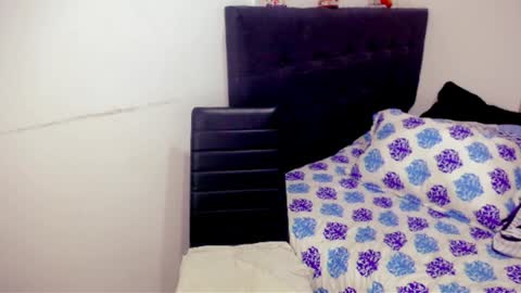 Snapshot of isabella_hotxxx chatting on 12/05/24, 06:22 sandra isabella hotxxx online show from 12/05/24, 06:22