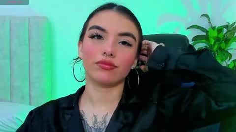 Snapshot of isabella_hv chatting on 06/13/26, 06:39 ISABELLA online show from 06/13/26, 06:39