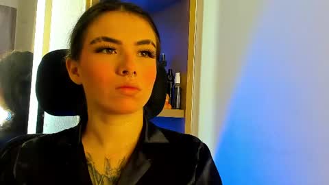 Snapshot of isabella_hv chatting on 06/22/26, 07:00 ISABELLA online show from 06/22/26, 07:00