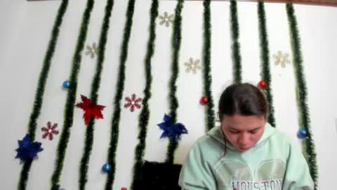 Snapshot of isabella_jaramillo chatting on 11/28/25, 01:14 isabella_jaramillo online show from 11/28/25, 01:14