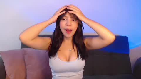 ISABELLA online show from 01/11/25, 02:20