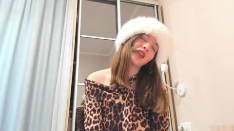 Isabella Noir online show from 05/30/26, 04:04