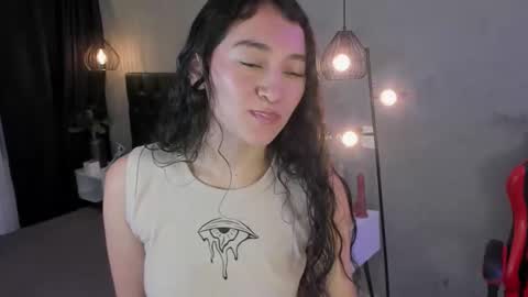 Isabella Nowa online show from 03/27/26, 11:32