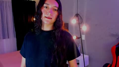 Isabella Nowa online show from 03/30/26, 12:17