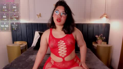 Isabella online show from 12/08/24, 07:43