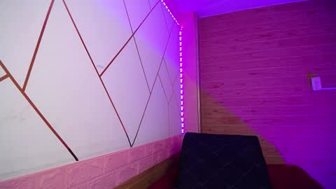 isabella_roseee online show from 11/26/25, 10:16