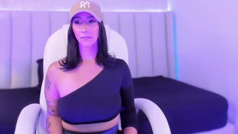 Isa  online show from 12/11/24, 10:06