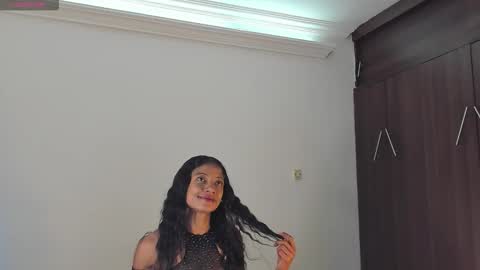 Isabella online show from 11/28/25, 10:45