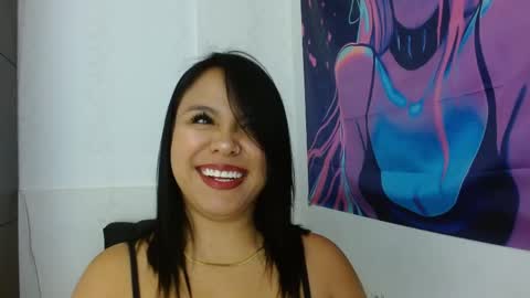Snapshot of isabella_velvet27 chatting on 05/21/26, 01:07 Isabella velvet online show from 05/21/26, 01:07
