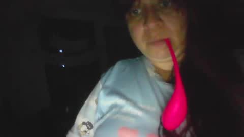 isabellaa_hills_ online show from 01/07/26, 01:08