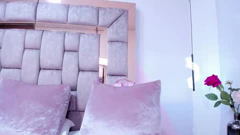 Snapshot of isabellablazee chatting on 03/16/26, 08:24 Isabella online show from 03/16/26, 08:24