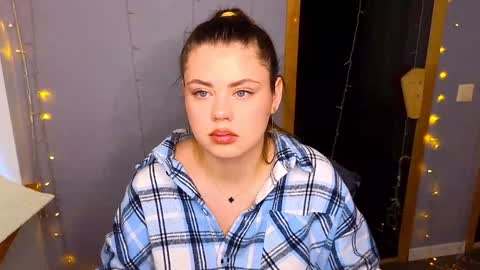 isabellabler online show from 01/19/25, 06:53