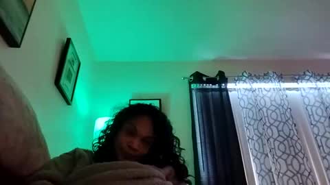 Isabella online show from 12/07/24, 05:42