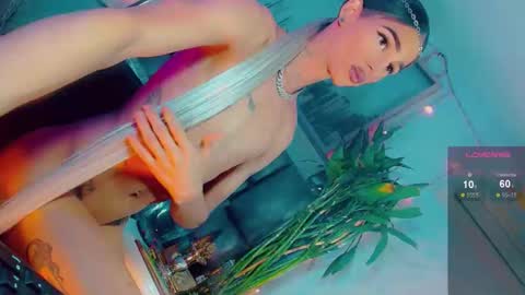 isabellagirs online show from 04/11/26, 12:26