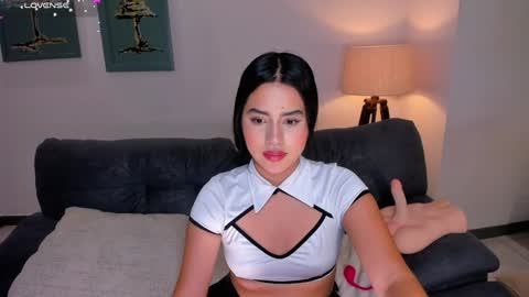 Isa Hill  online show from 01/08/25, 01:11