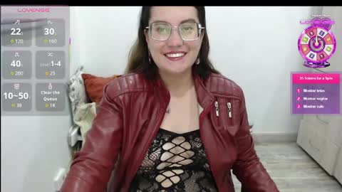 Snapshot of isabellahunter2 chatting on 05/22/26, 01:35 isabellahunter2 online show from 05/22/26, 01:35