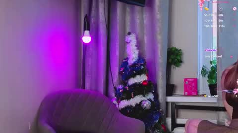 Hi Im Bella online show from 12/18/25, 09:48