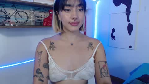 Tati - online show from 01/08/25, 05:48