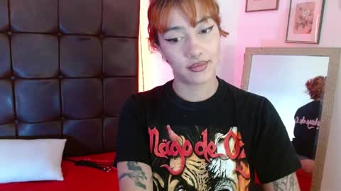 Snapshot of isabellakoff chatting on 04/01/26, 12:06 Tati - online show from 04/01/26, 12:06