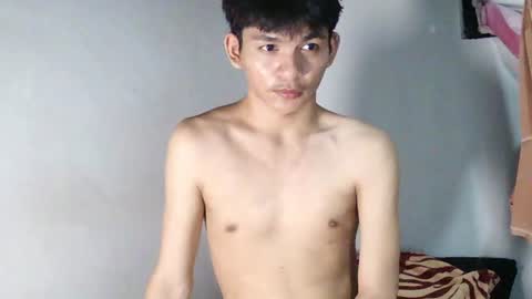 Snapshot of isabellaluvsdaddy chatting on 04/21/26, 10:43 Isabella online show from 04/21/26, 10:43