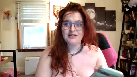 isabellamariedarcy online show from 11/10/25, 08:52