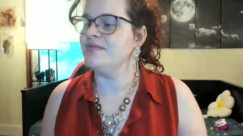 Snapshot of isabellamariedarcy chatting on 06/10/26, 05:12 isabellamariedarcy online show from 06/10/26, 05:12