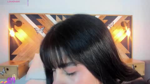 Isabella  online show from 09/19/25, 11:44