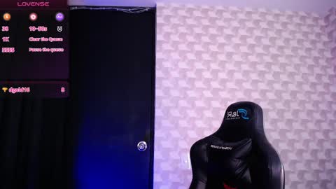 Snapshot of isabellamoutt chatting on 02/10/25, 01:44 Isabella Mout online show from 02/10/25, 01:44