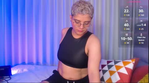 Snapshot of isabellamoutt chatting on 11/25/25, 03:56 Isabella Mout online show from 11/25/25, 03:56