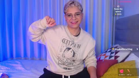 Snapshot of isabellamoutt chatting on 11/26/25, 01:34 Isabella Mout online show from 11/26/25, 01:34