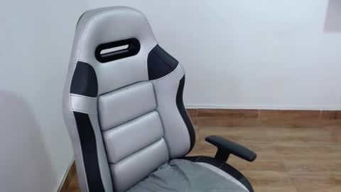 Snapshot of isabellaobregon2 chatting on 02/22/26, 07:12 Isa online show from 02/22/26, 07:12