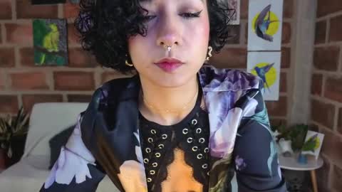 Isabela Paz online show from 05/12/26, 01:19