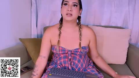  Martina  IG martissmith01 online show from 09/12/25, 07:30