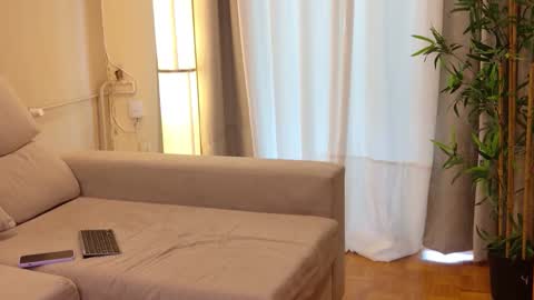 Snapshot of isabellauribe chatting on 09/18/25, 01:57 isabellauribe online show from 09/18/25, 01:57