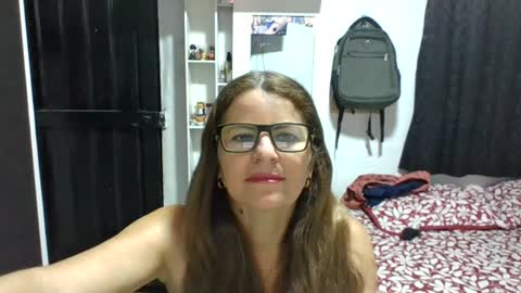 Snapshot of isabellawouti chatting on 08/03/26, 04:11 isabella online show from 08/03/26, 04:11