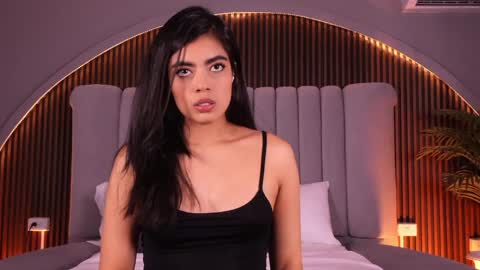 Snapshot of isabellax21 chatting on 04/01/26, 04:46 Isa online show from 04/01/26, 04:46